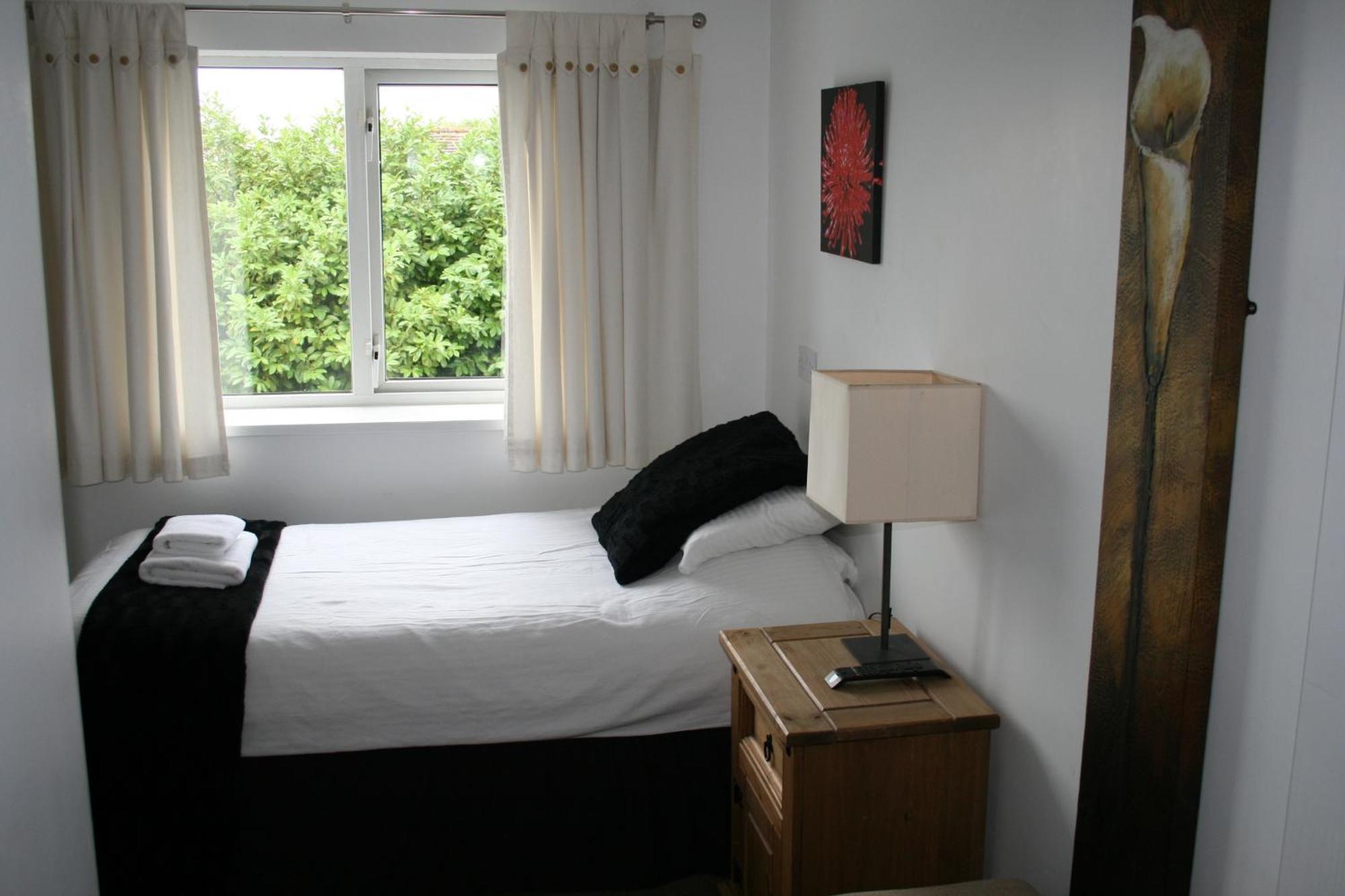 Bed and Breakfast The Leaking Well Dunhampton Exteriér fotografie